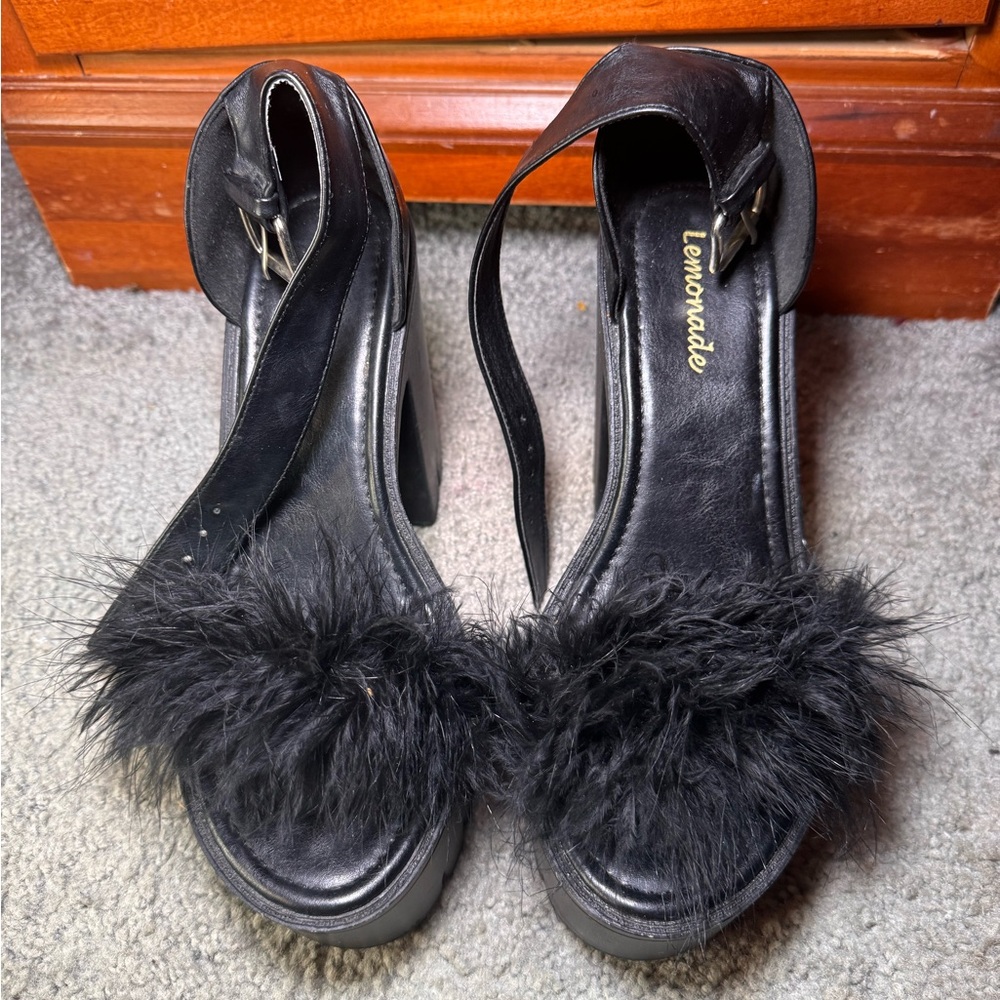 Lemonade Black Feathered Women's Heels